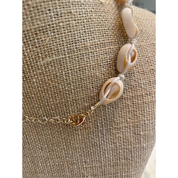Cowrie Shell Necklace #beach #shells - Picture 5 of 5
